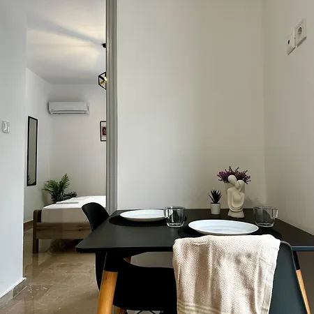 El Greco In Town, Near The & Port - No 5